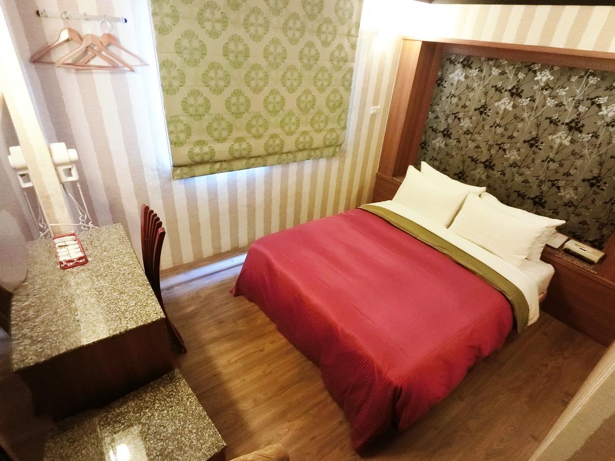Nice Hotel ไทเป ภายนอก รูปภาพ