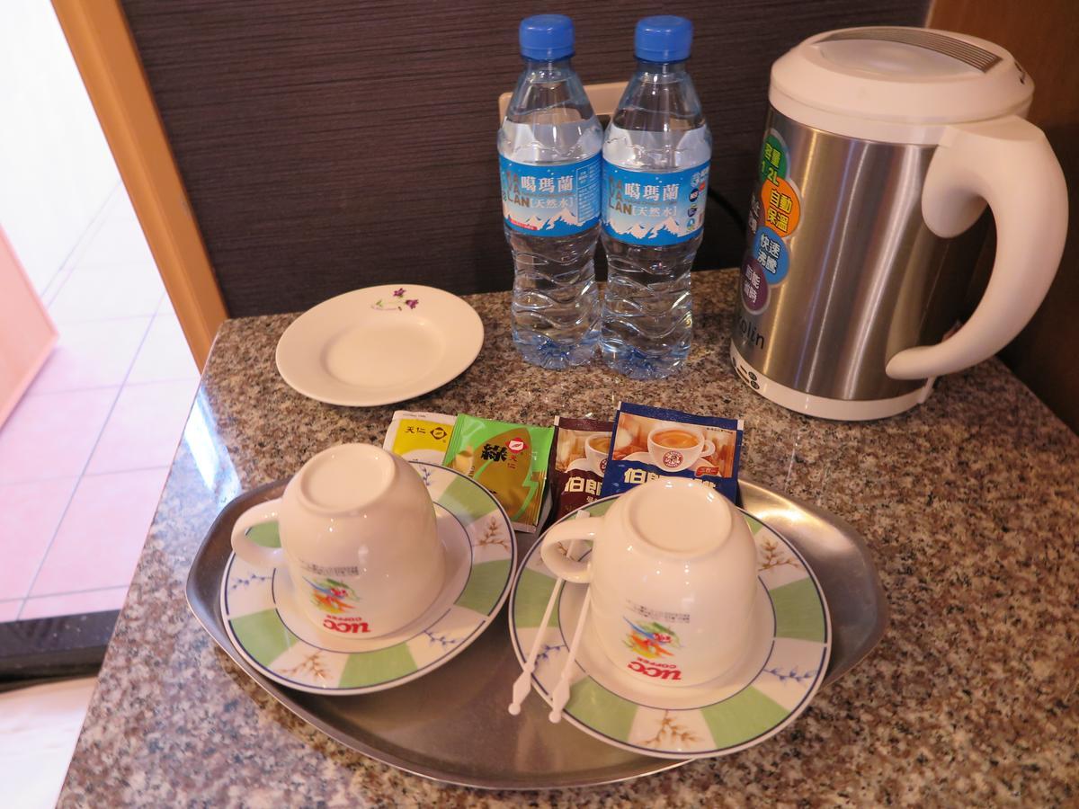 Nice Hotel ไทเป ภายนอก รูปภาพ
