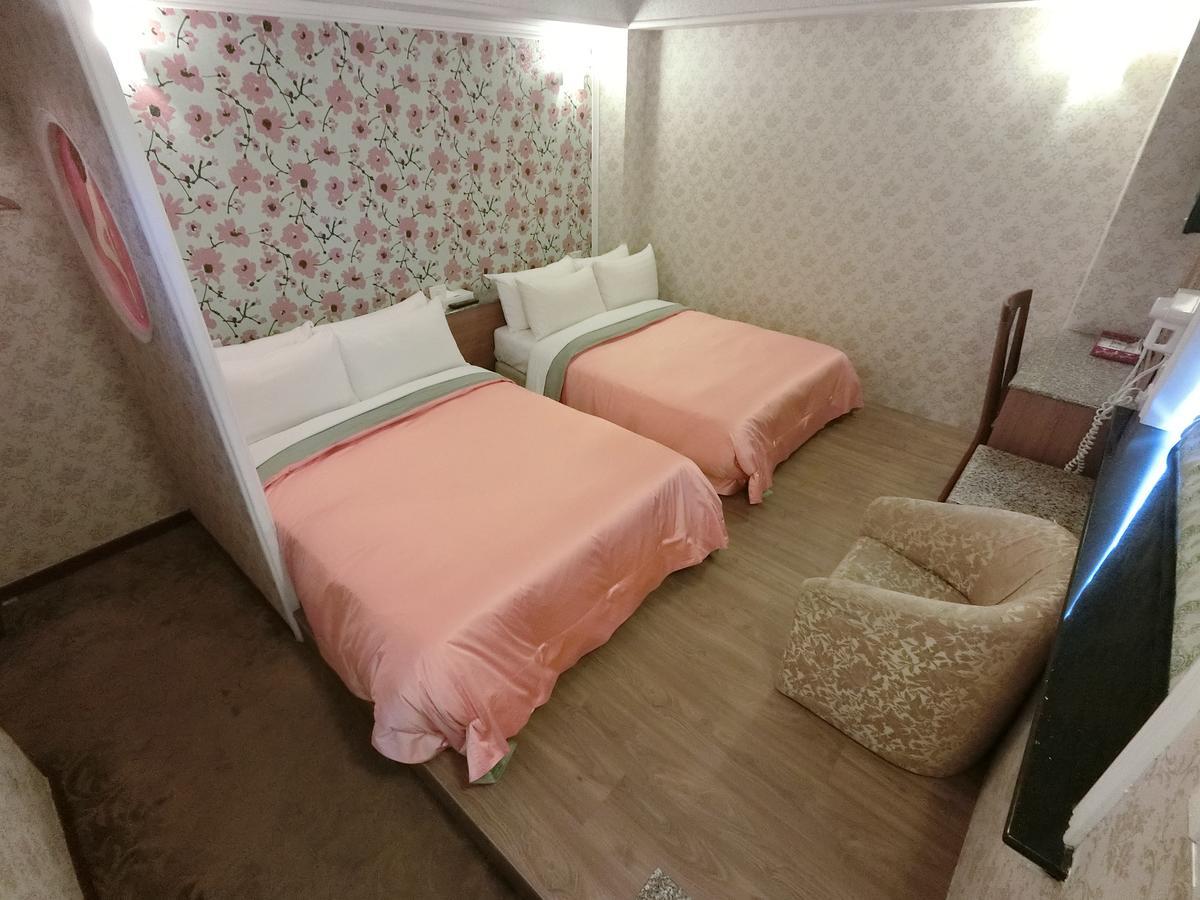 Nice Hotel ไทเป ภายนอก รูปภาพ